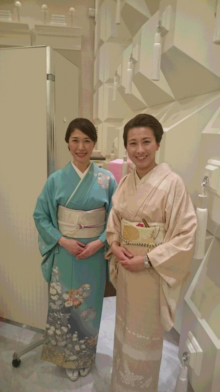 千葉県 K様　優秀社員表彰式にて